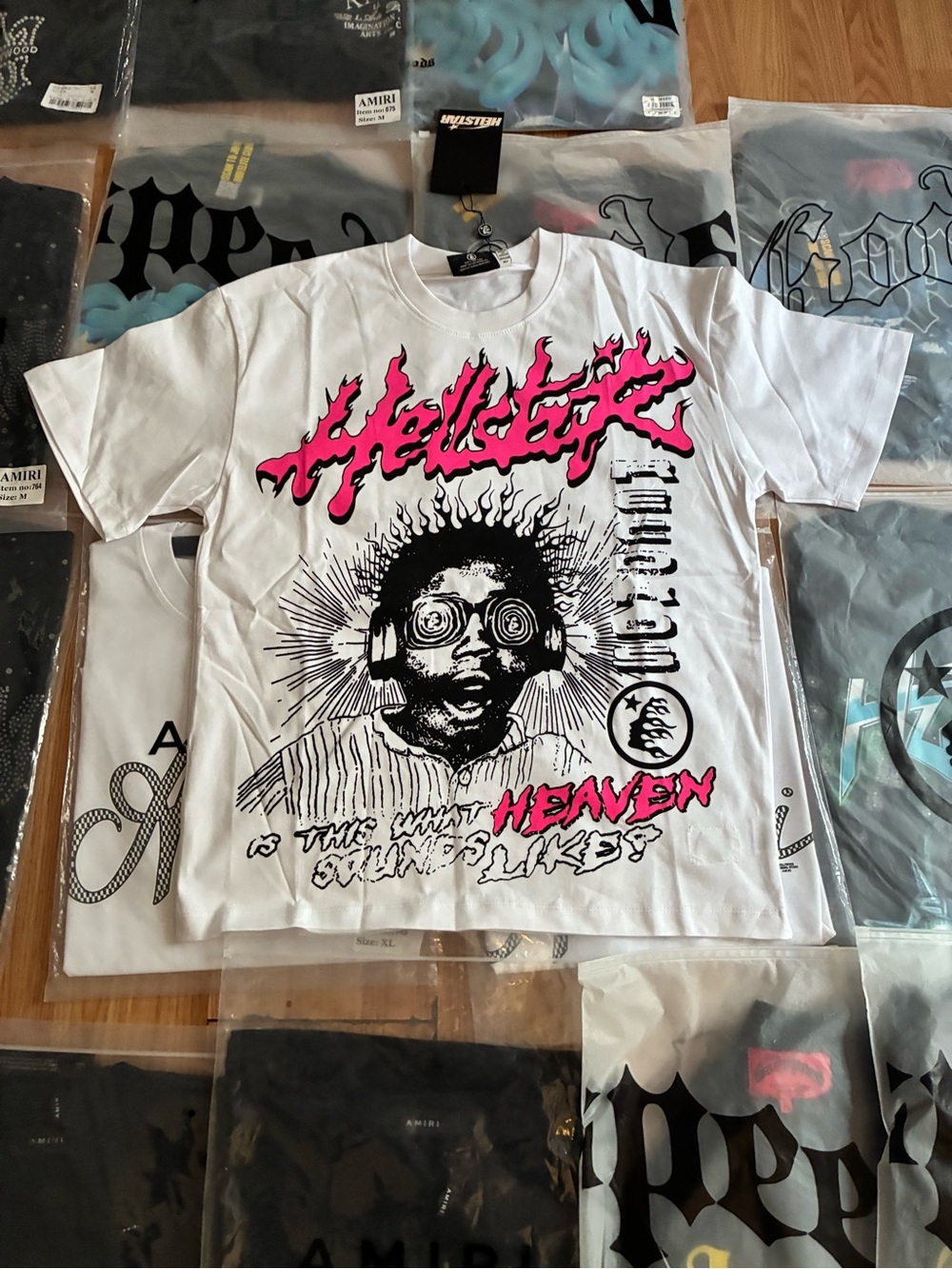 AMIRI White Short-Sleeve Graphic Tee with Hot Pink & Black Print